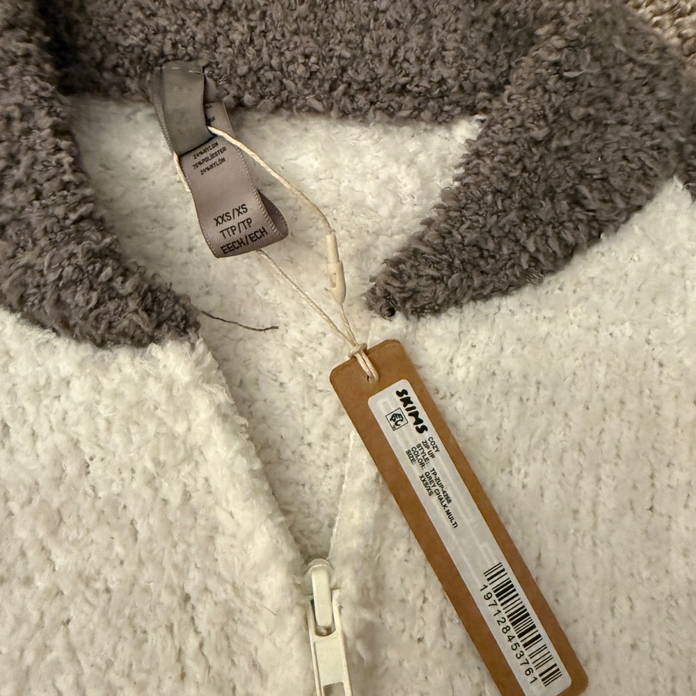 SKIMS Fuzzy Zip-Up Hoodie - Gray and Cream - Picture 3 of 5